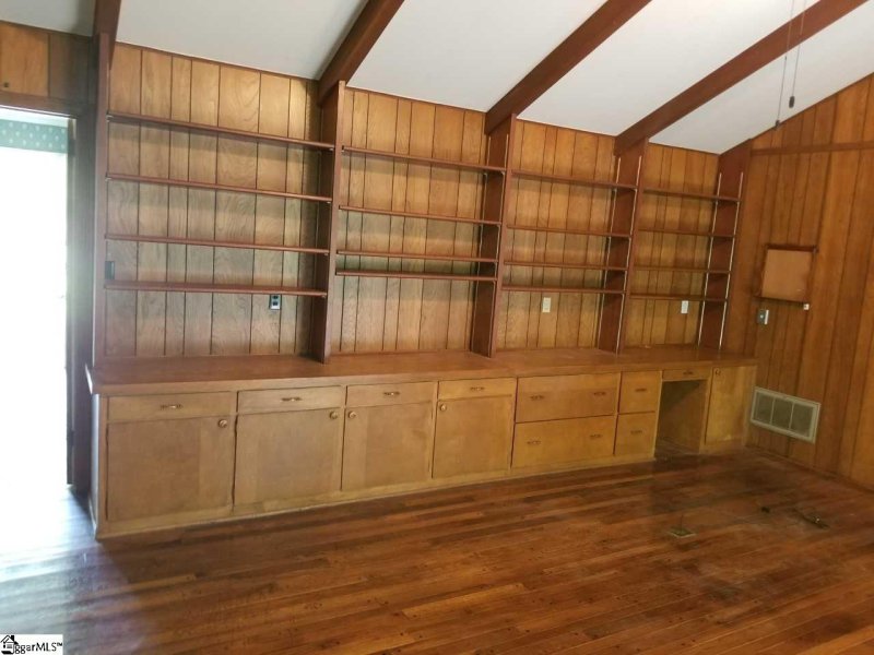 Property image 3 at 505 Asbury Circle, Easley, SC 29640