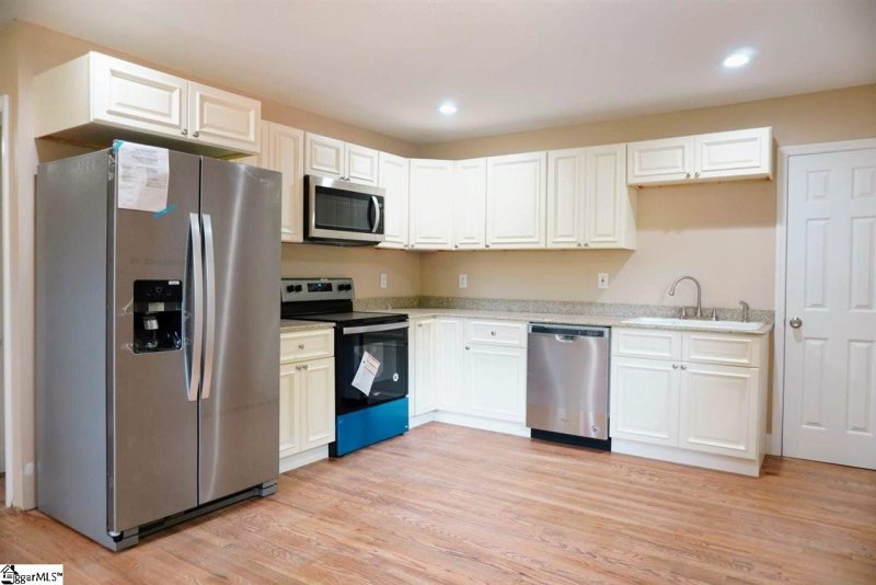 Property image 5 at 101 Rolling Pines Drive, Pickens, SC 29671