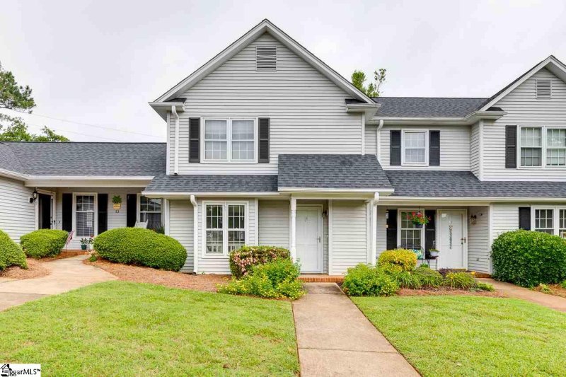 2001 Pelham Road