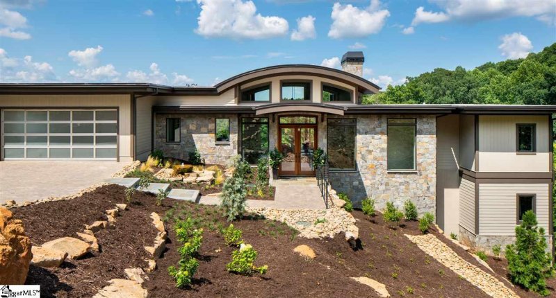 Property image 2 at 15 Windfaire Pass Court, Greenville, SC 29609