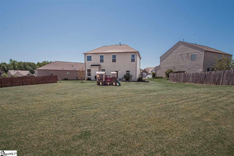 Property image 3 at 8 Straiharn Place, Simpsonville, SC 29680