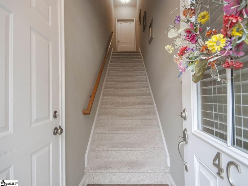 Property image 3 at 4 C Edge Court, Greenville, SC 29609