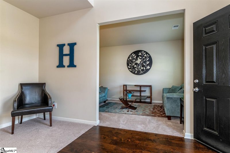 Property image 5 at 14 Wildbriar Court, Simpsonville, SC 29681