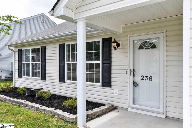 Property image 5 at 236 Rivers Edge Drive, Easley, SC 29642