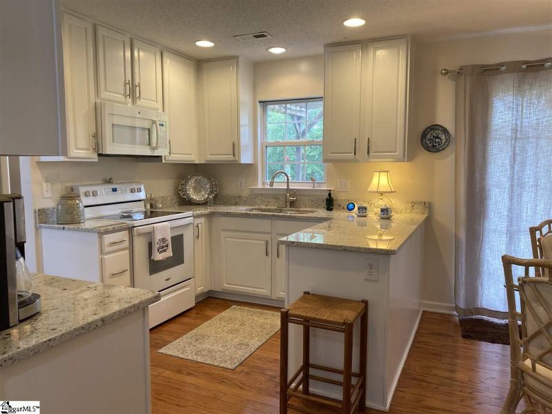 Property image 4 at 715 Thornbird Circle, Boiling Springs, SC 29316