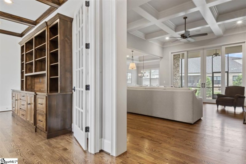 Property image 3 at 425 Cannie Clark Court, Simpsonville, SC 29681