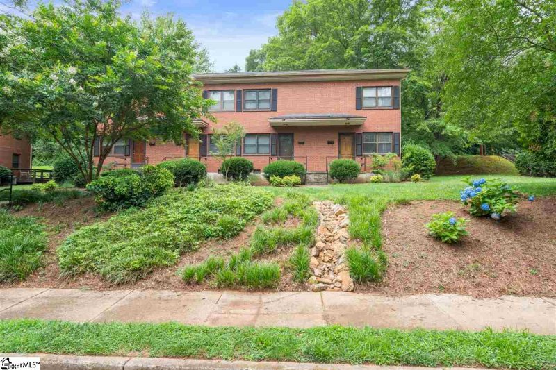 Property image 2 at 52 Faris Circle, Greenville, SC 29605