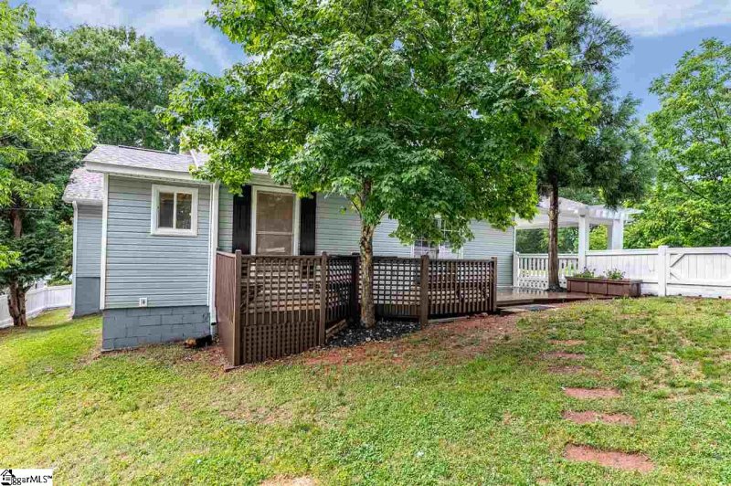 Property image 4 at 301 Hill Street, Easley, SC 29640