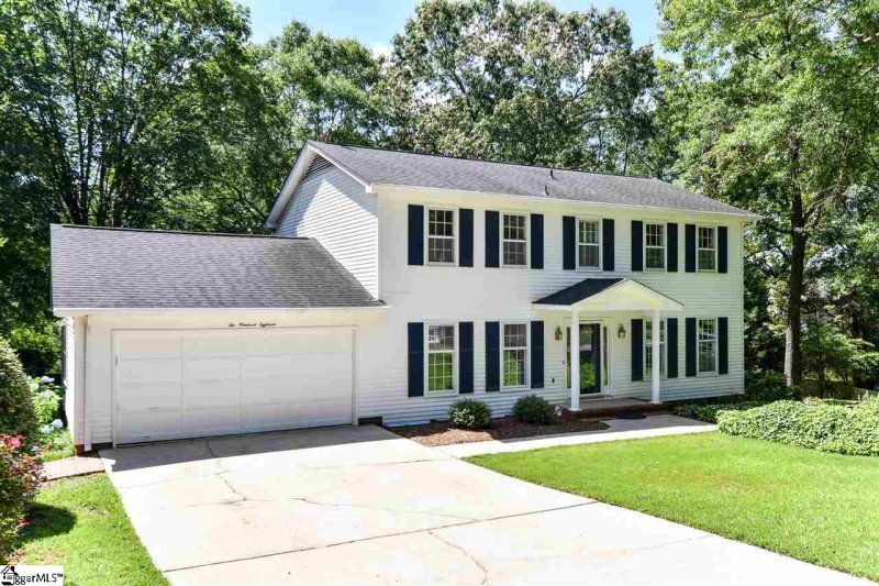 Property image 2 at 218 Cannon Circle, Greenville, SC 29607-5112