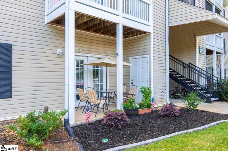 201 McKenna Circle