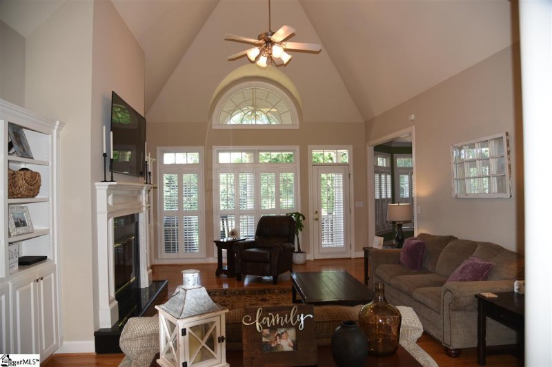 Property image 4 at 504 Mount Vernon Road, Greer, SC 29651