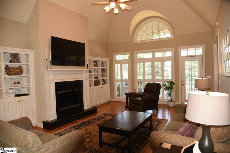 Property image 5 at 504 Mount Vernon Road, Greer, SC 29651