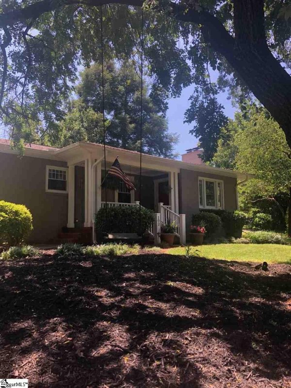 Property image 2 at 102 Ashford Avenue, Greenville, SC 29609