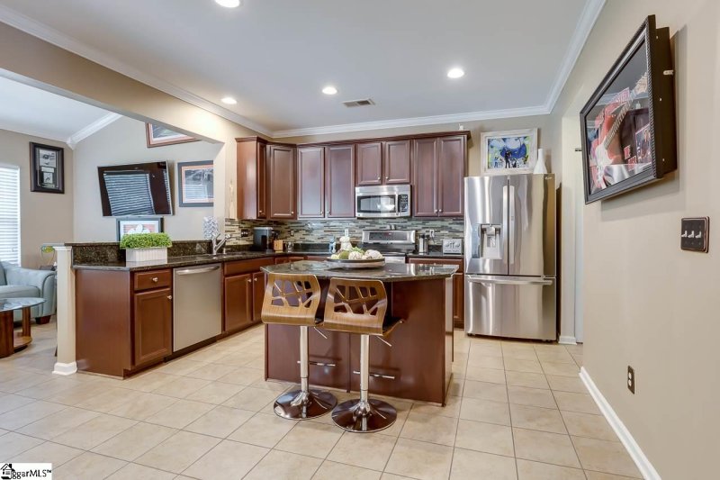 Property image 4 at 19 Weston Brook Way, Greenville, SC 29607