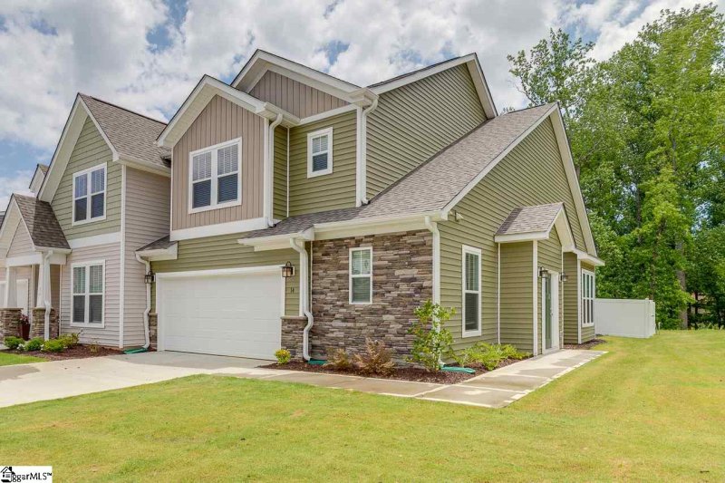 Property image 3 at 14 Creekhaven Lane, Taylors, SC 29687