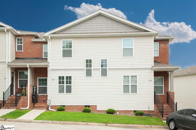 83 Huntress Drive