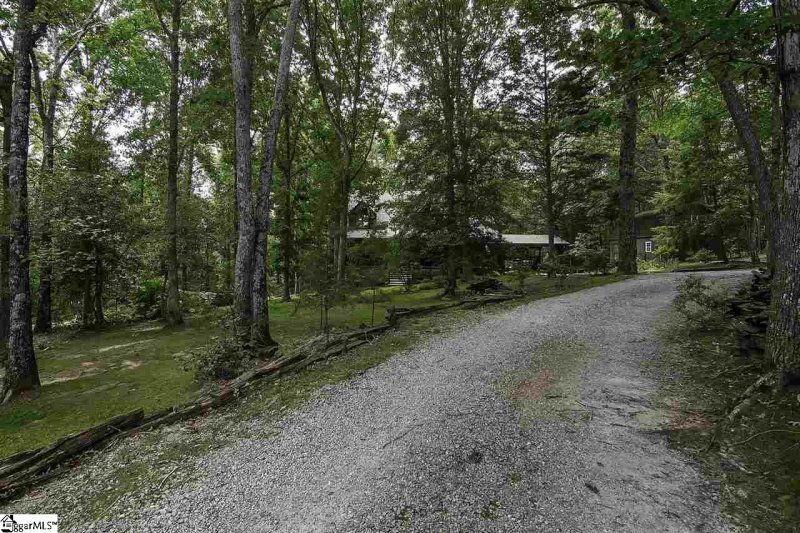 Property image 4 at 304 Dove Hill Circle, Easley, SC 29640