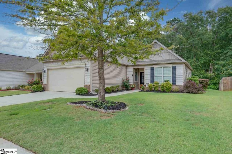 Property image 2 at 111 Shefleys Road, Simpsonville, SC 29680