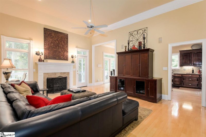 Property image 3 at 226 Goldenstar Lane, Greer, SC 29651