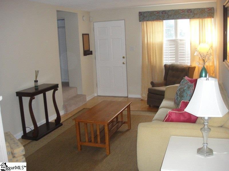 Property image 2 at 65 Faris Circle, Greenville, SC 29605