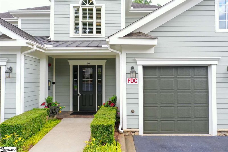 Property image 2 at 168 Ridgeland Drive, Greenville, SC 29601