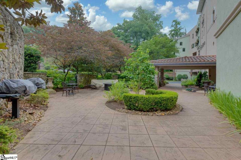 Property image 4 at 1209 E Washington Street, Greenville, SC 29601