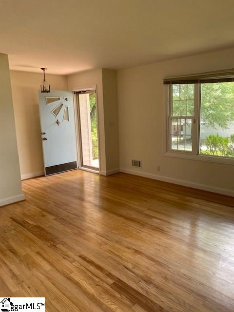 Property image 2 at 101 Longwood Drive, Taylors, SC 29687