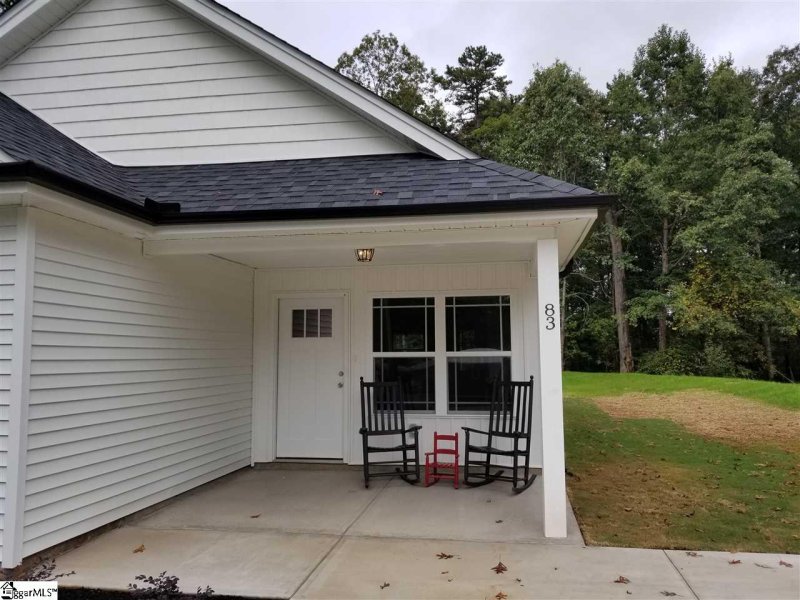 Property image 2 at 83 Pine Drive, Taylors, SC 29687