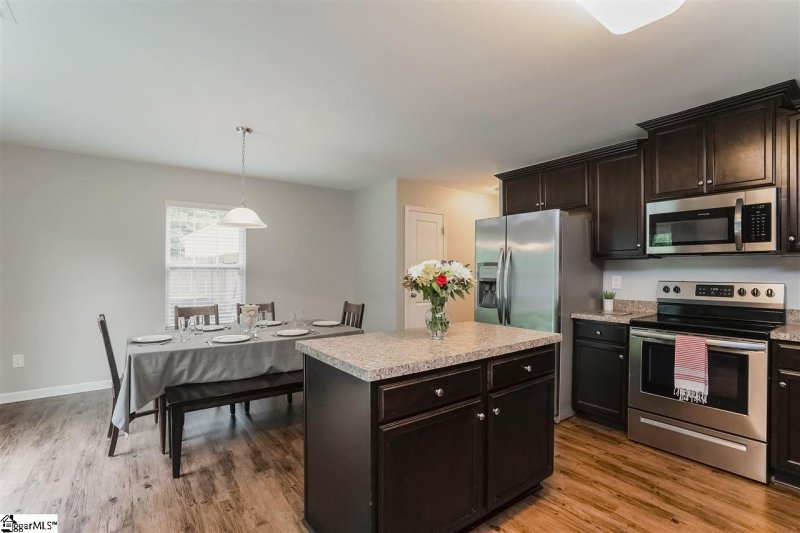 Property image 4 at 668 Willow Bank Landing, Moore, SC 29369