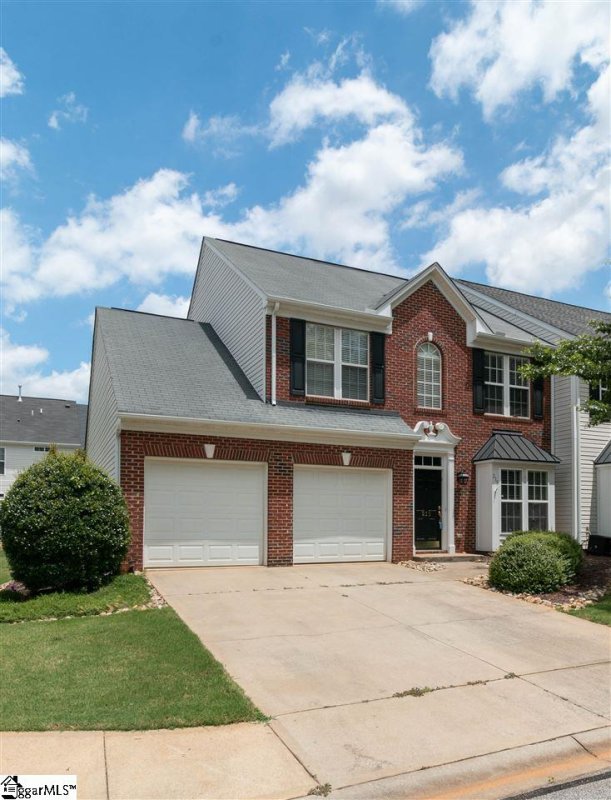 Property image 2 at 215 Cherub Court, Greenville, SC 29615