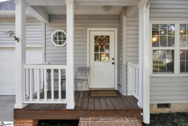 Property image 5 at 5 Richden Court, Taylors, SC 29687