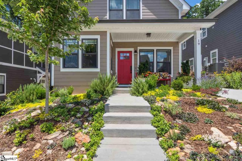 Property image 3 at 19 Greenridge Drive, Greenville, SC 29607