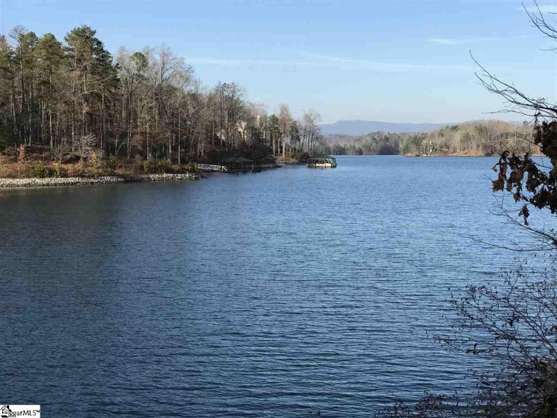 Property image 2 at 346 Long Cove Trail, Salem, SC 29676