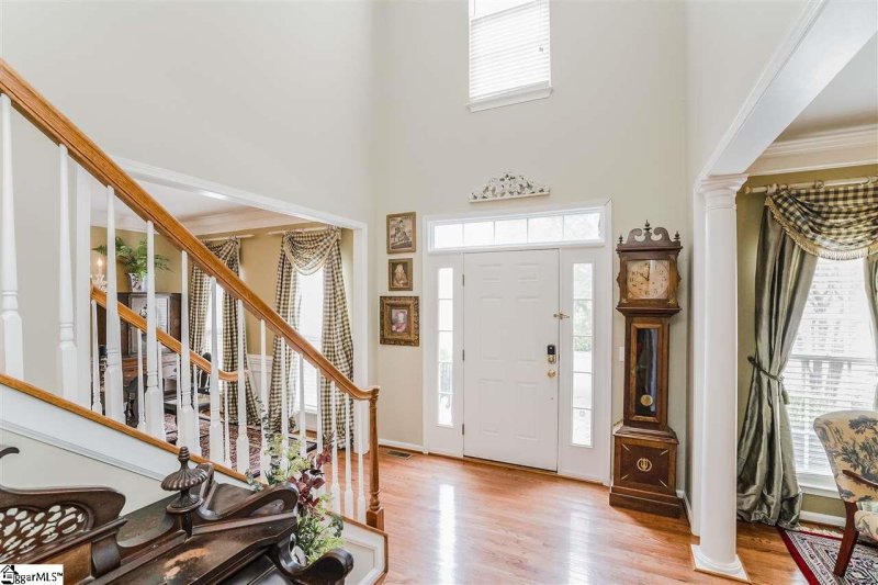 Property image 4 at 1202 Carriage Park Circle, Greer, SC 29650