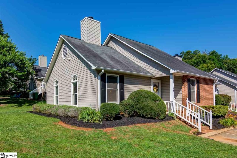 Property image 5 at 129 Daniel Court, Mauldin, SC 29662