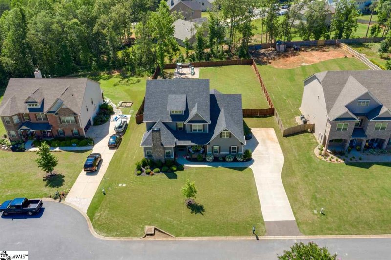 Property image 3 at 22 Knotty Pine Court, Fountain Inn, SC 29644