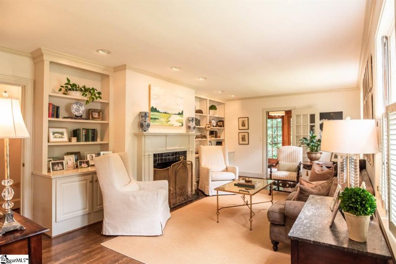 Property image 4 at 210 Trails End, Greenville, SC 29607