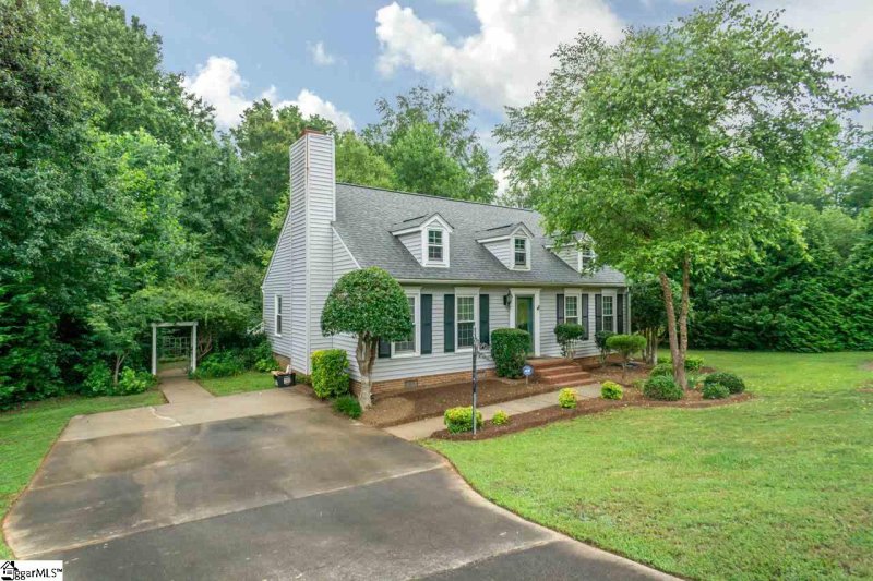 Property image 3 at 524 Indian Trail, Taylors, SC 29687