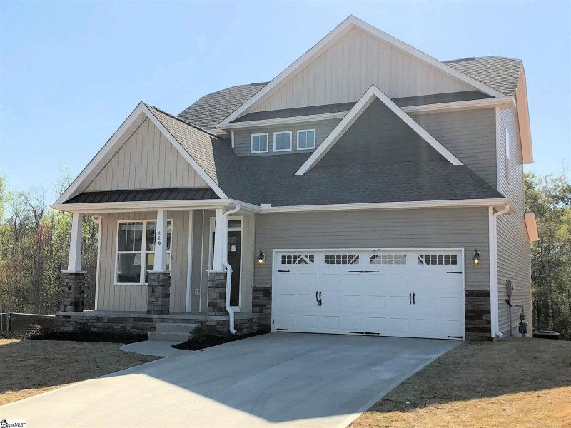 226 Everard Lane