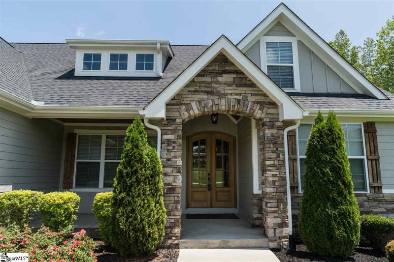 Property image 3 at 9 Acushnet Lane, Taylors, SC 29687