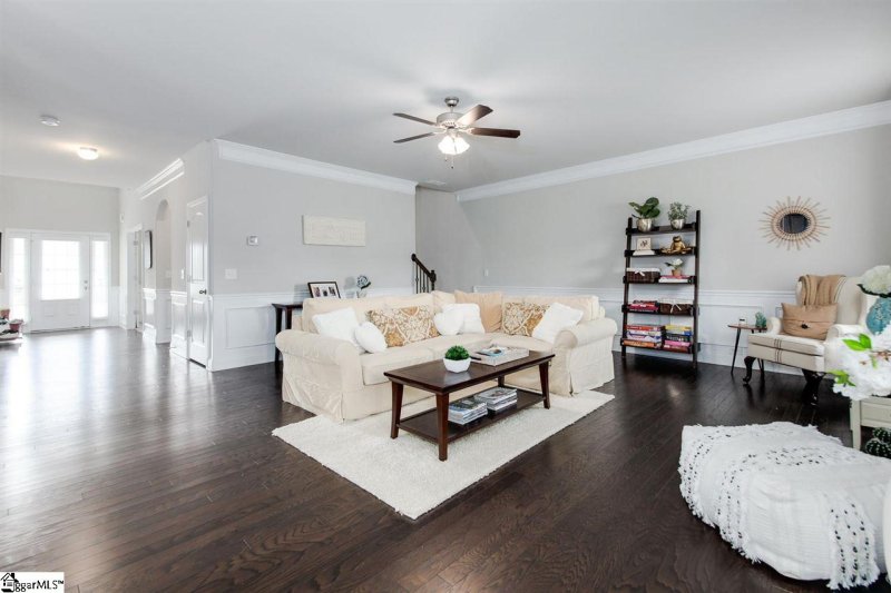 Property image 5 at 324 Sabin Court, Simpsonville, SC 29681