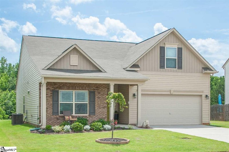 Property image 2 at 205 Engelmann Lane, Simpsonville, SC 29680