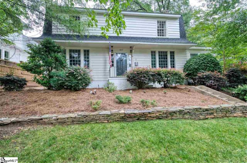 Property image 2 at 223 E Park Avenue, Greenville, SC 29601