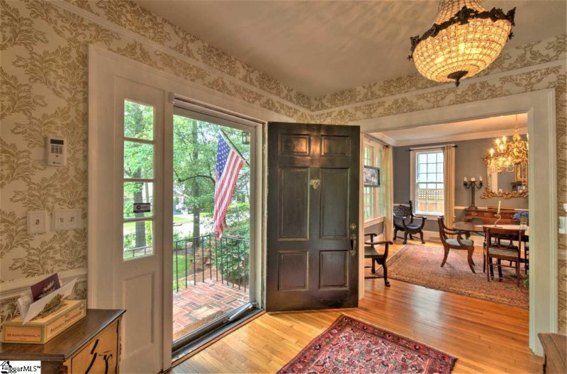 Property image 3 at 223 E Park Avenue, Greenville, SC 29601