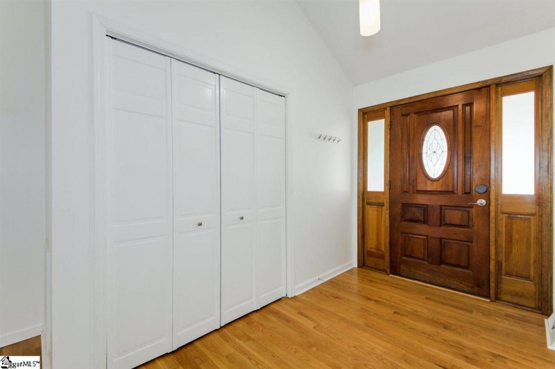 Property image 4 at 105 Rocky Chase Drive, Greenville, SC 29615