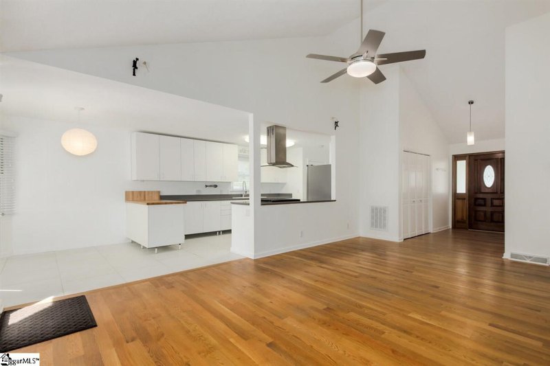 Property image 5 at 105 Rocky Chase Drive, Greenville, SC 29615