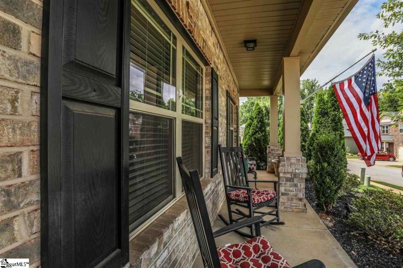 Property image 2 at 219 Dairwood Drive, Simpsonville, SC 29680