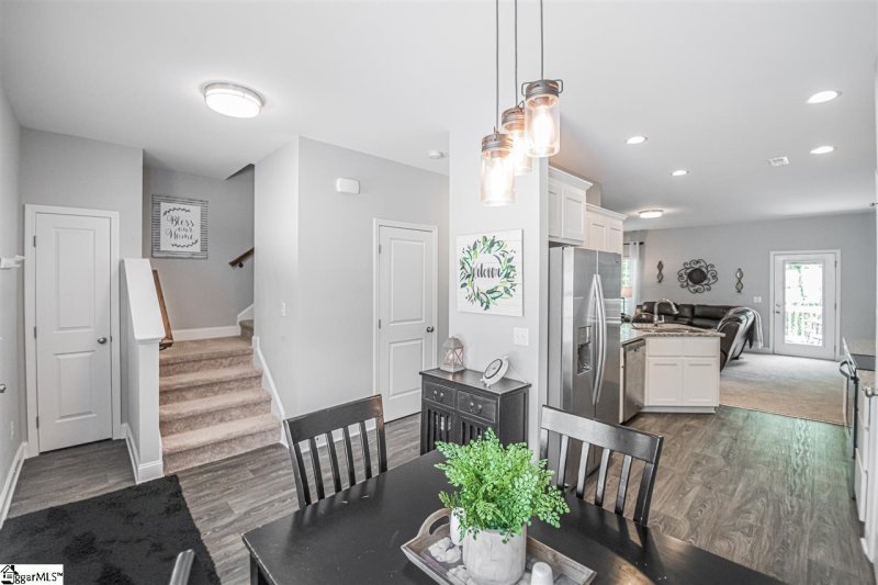 Property image 3 at 130 Village Court, Greer, SC 29651