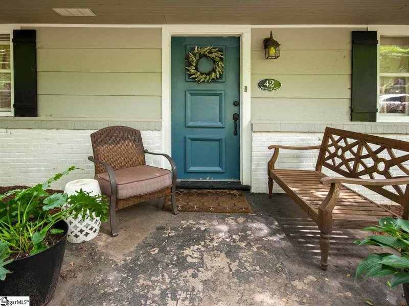 Property image 4 at 42 Kirkwood Lane, Greenville, SC 29607