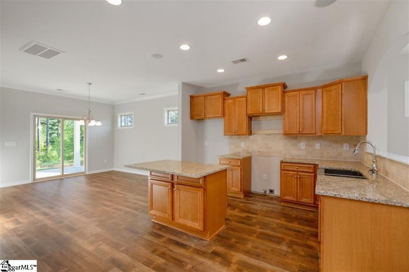 Property image 3 at 619 Autumn Breeze Walk, Inman, SC 29349
